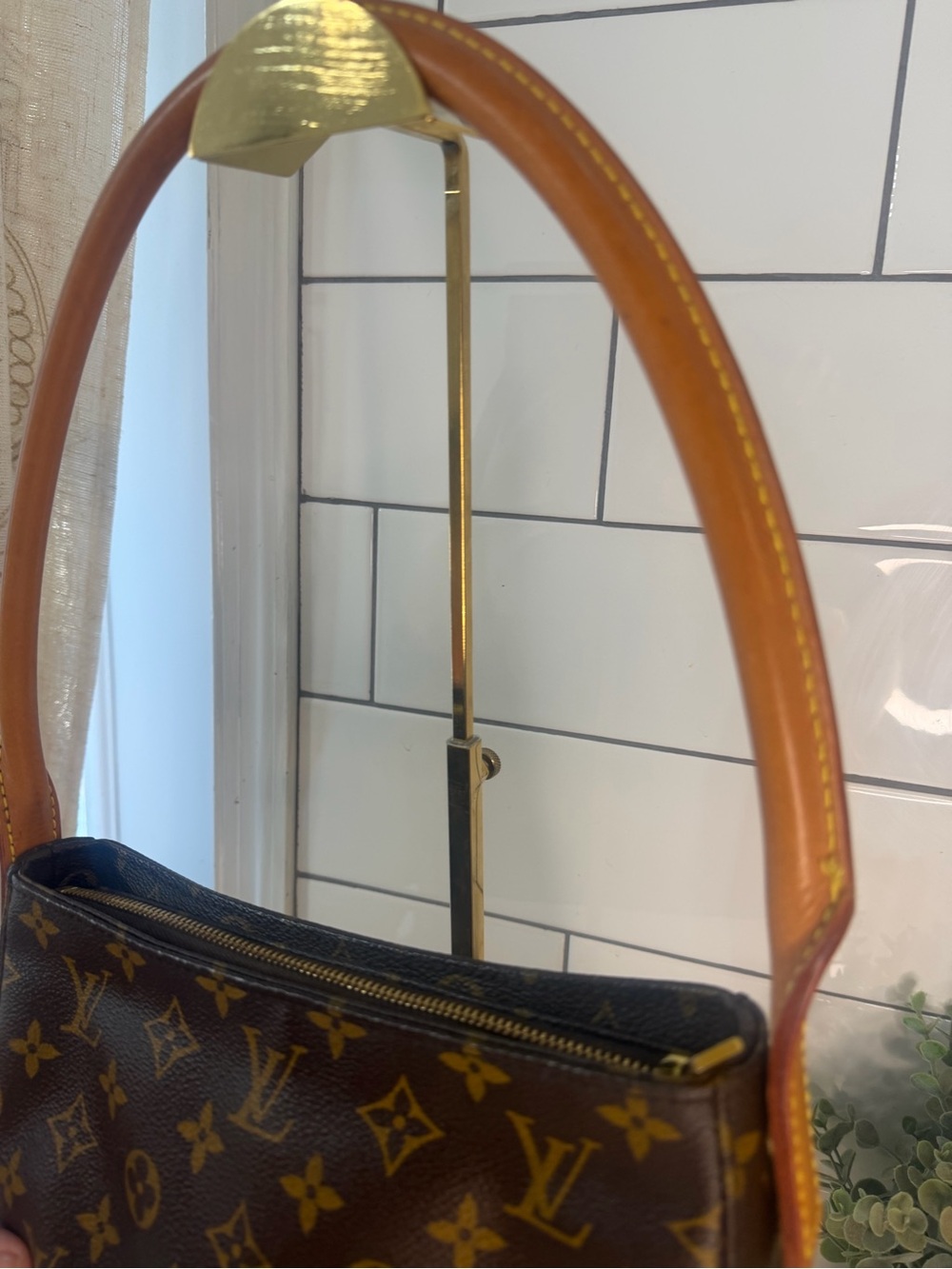 Authentic Vintage Louis Vuitton Looping Shoulder bag with printed COA - Picture 3 of 10